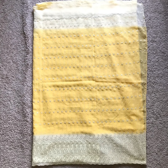 Yellow and White Georgette Sari - Picture 1 of 6